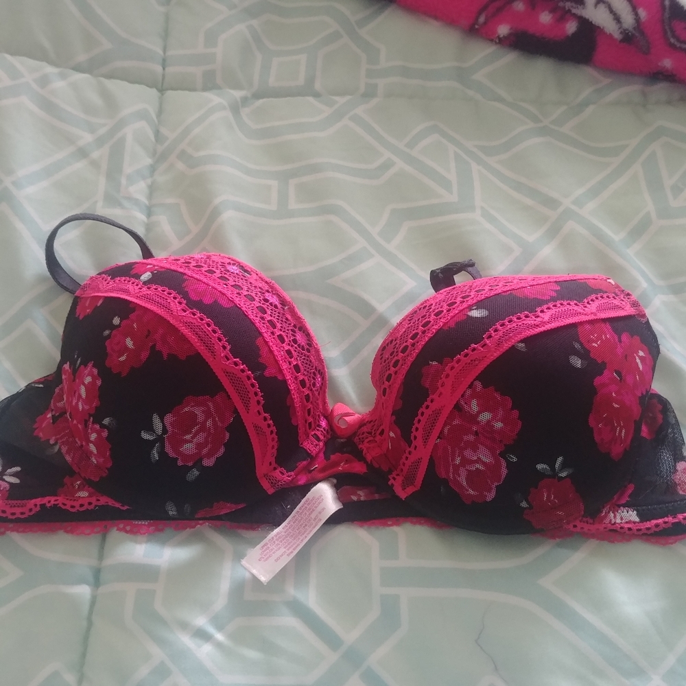 Candies 34B bra
